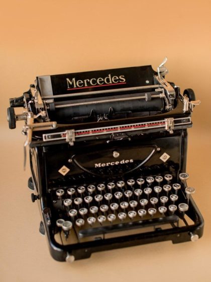 Печатная машинка Mercedes 6 1939 года
